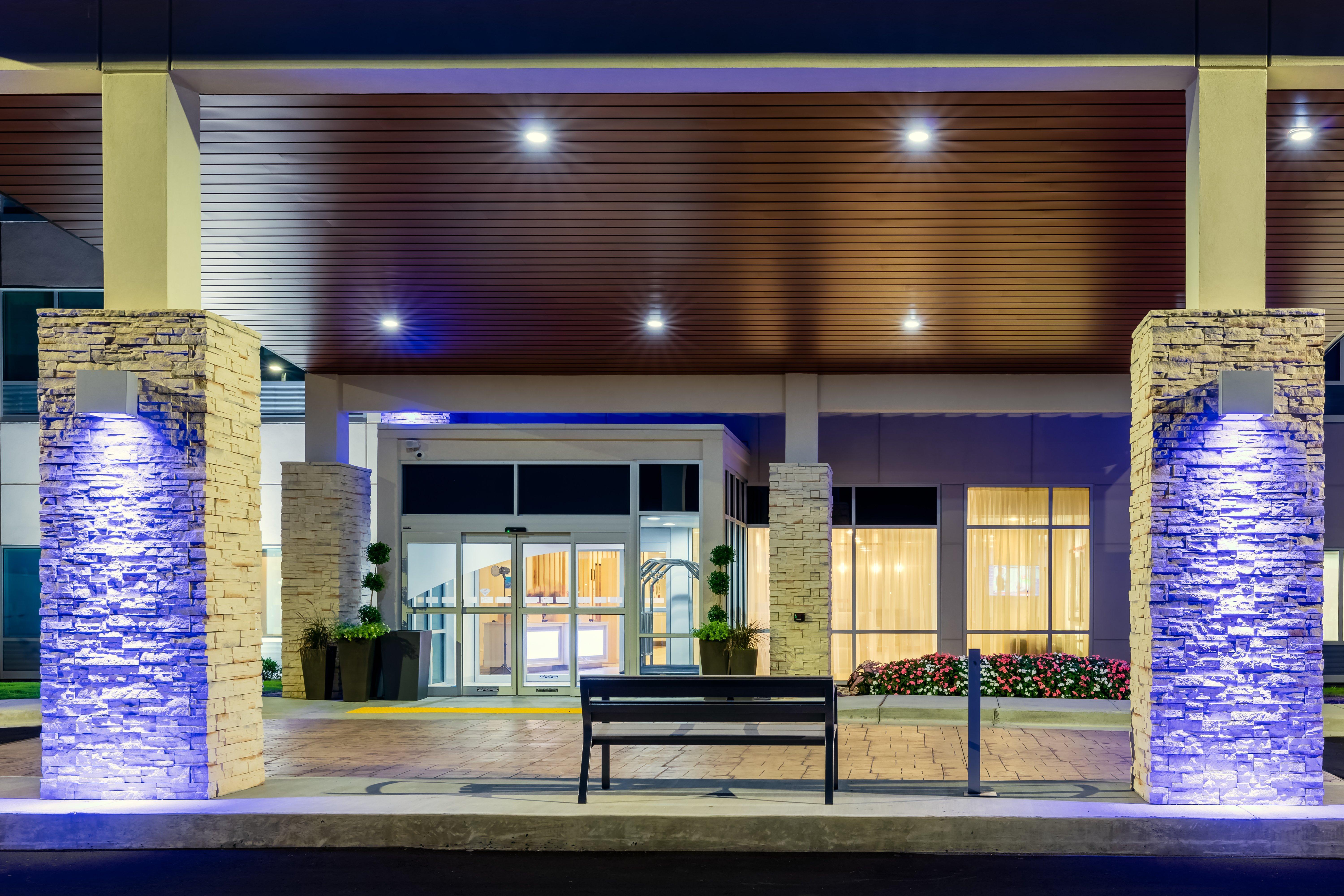 Holiday Inn Express Calhoun South By Ihg Екстер'єр фото